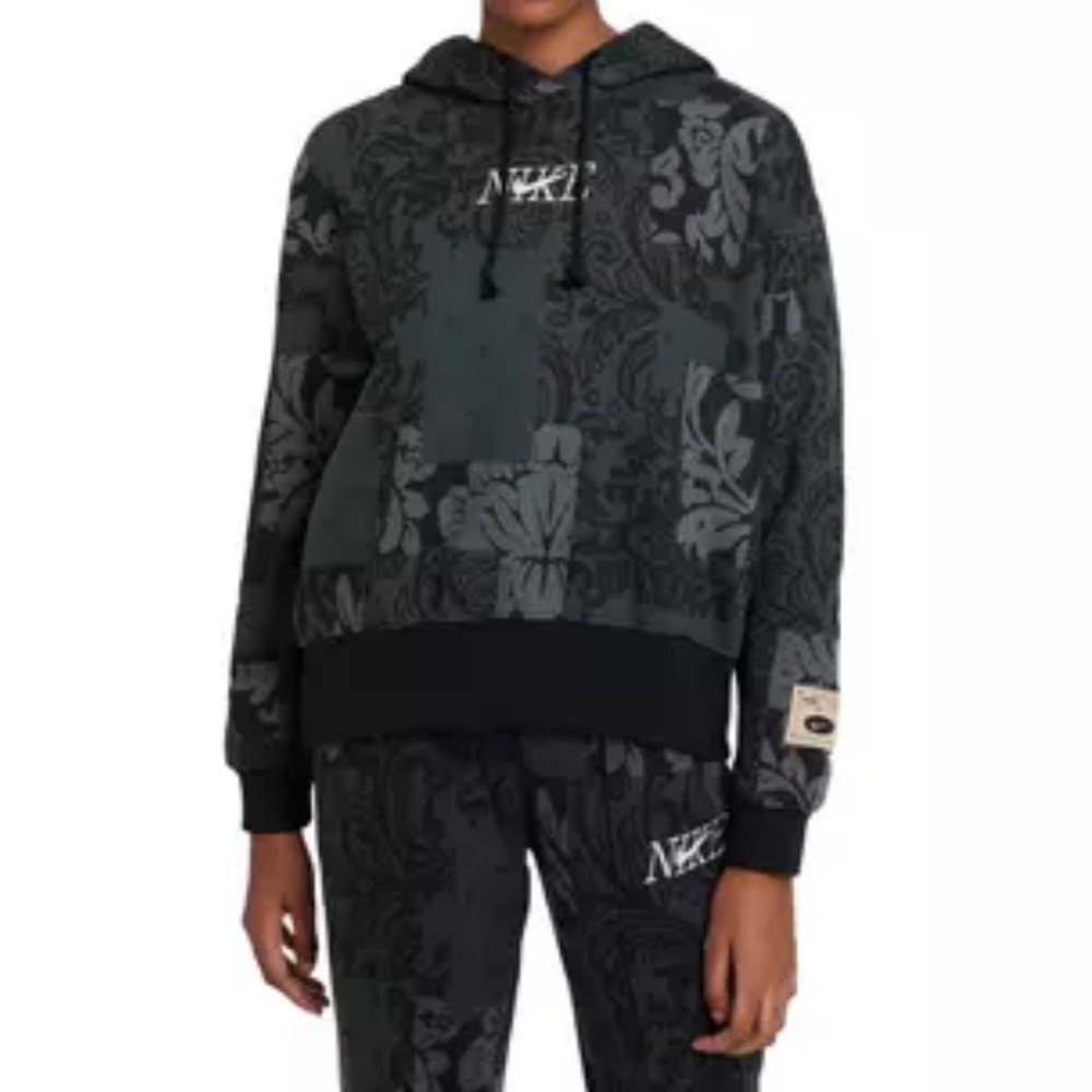 Nike hoodie
